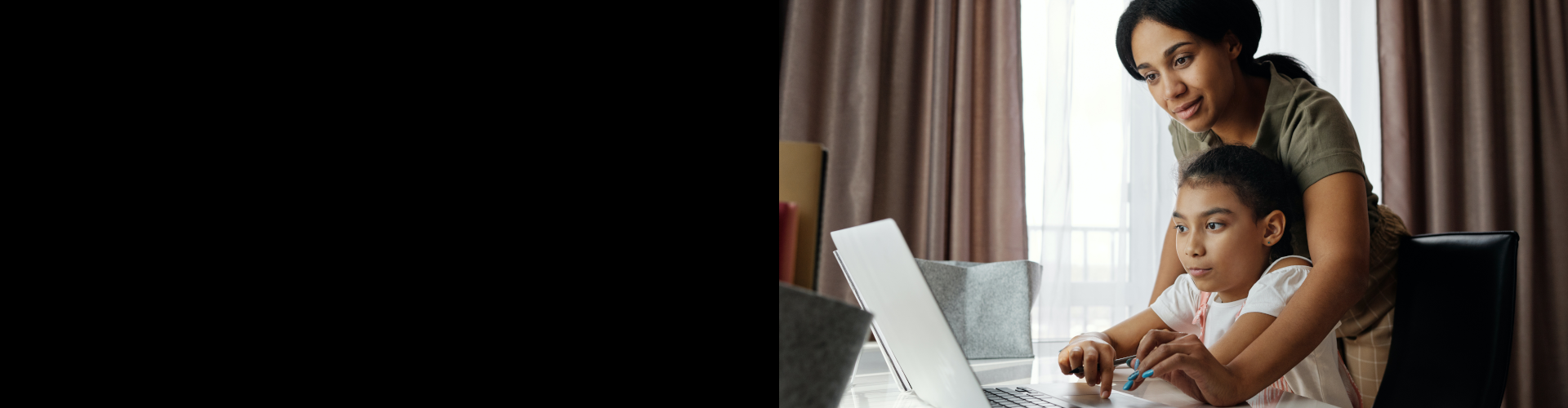 qodef-fullwidth-slider